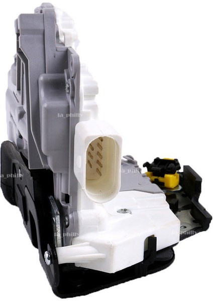 Audı A4 2005 - 2008 Sol Ön Kapı Kilit Motoru 9 Pin