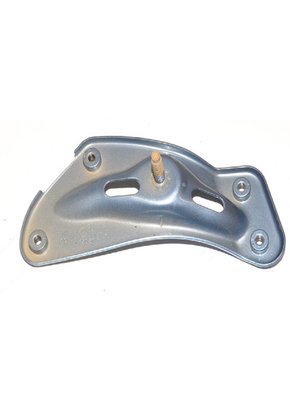 Skoda Octavia 2005 - 2009 Sol Çamurluk Bağlantı Braketi