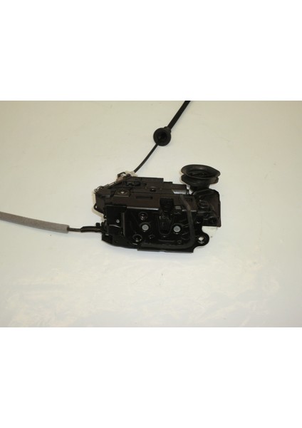 Volkswagen Golf 4 2009 - 2012 Sol Arka Kapı Kilit Motoru fiyatları