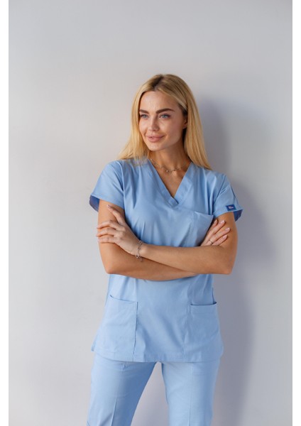 Kadın Likralı Yarasa Kol Hemşire Doktor Takım Açık Mavi modelleri