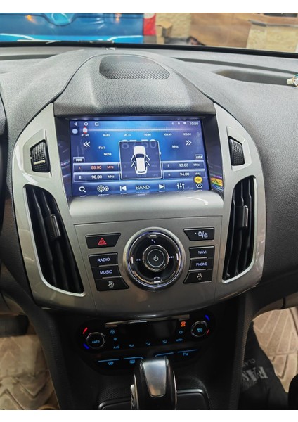 Oto Multimedya Ford Tourneo Connect S 2013 - 2016 / 4 GB Ram 64 GB HDD / 9 Inch Ekr. Carplay And. 12 Double Teyp - Navigasyon Cihazı Myw