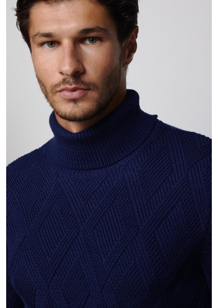 Slim Fit Dar Kesim Tam Balıkçı Yaka Desenli Sax Mavi Erkek Triko Kazak fiyatları