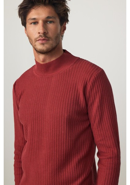 Slim Fit Yarım Balıkçı Yaka Tüylenme Yapmayan Kremit Erkek Triko Kazak fiyatları