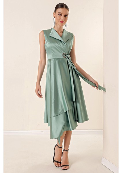 Kruvaze Yaka Bağcıklı Saten Elbise