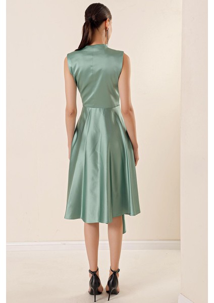 Kruvaze Yaka Bağcıklı Saten Elbise indirimleri