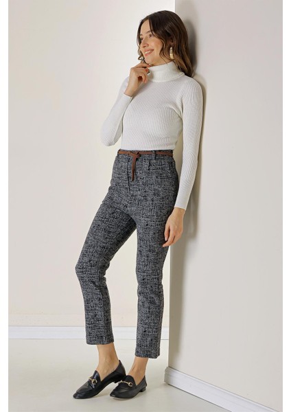 Beli Lastikli Kemerli Yandan Cepli Cam Kırığı Desen Dar Paça Pantolon