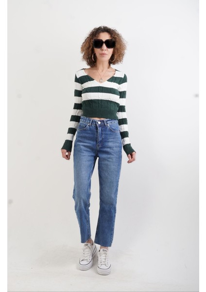 Zümrüt Yeşil Çizgili V Yaka Crop Kazak fiyatları