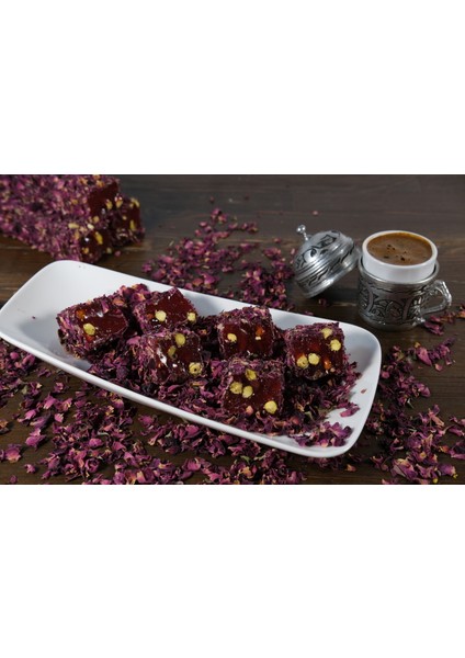 Narlı Antep Fıstıklı Gül Yapraklı Lokum (500 Gr) fiyatları