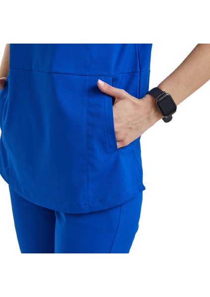 Freesıa- Kadın Likralı Royal Mavi Üniforma Üst fiyatları