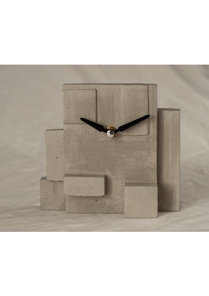 Mondrian Temalı Kübik Beton Masa Saati indirimleri