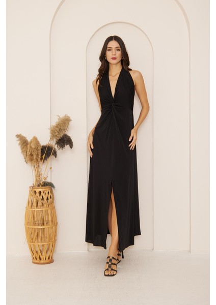 Siyah Yırtmaçlı Önü Düğüm Detaylı Maxi Boy Elbise DM1033