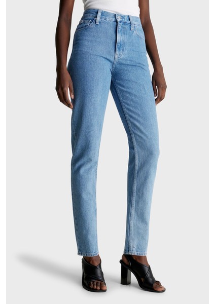 Calvin Klein Pamuklu Yüksek Bel Mom Fit Jeans J20J2221531AA Kadın Kot Pantolon J20J222153 1AA