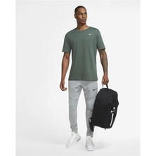 Nike B2 Unisex Sırt Çantası NK2647-010-SIYAH
