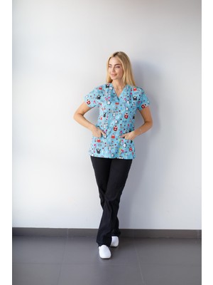 Dr. Mitra Kadın Likralı Yarasa Kol Hemşire Doktor Penguen Desenli Tek Üst Forma