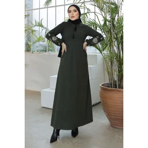 Kolları Işlemeli Tesettür Elbise 755 - Haki