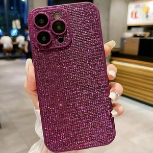iPhone 15 Pro ile Uyumlu Parlak Taşlı Tasarımlı Kamere Lens Koruma Parlayan Harika Arka Taşlı Yüzey