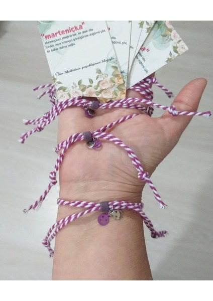 Beş Adet Gülen Yüzlü Çek Boncuklu Renkli Marteniçka Bileklik