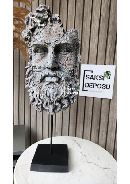 Poseidon Heykeli ; Dekoratif Heykeller