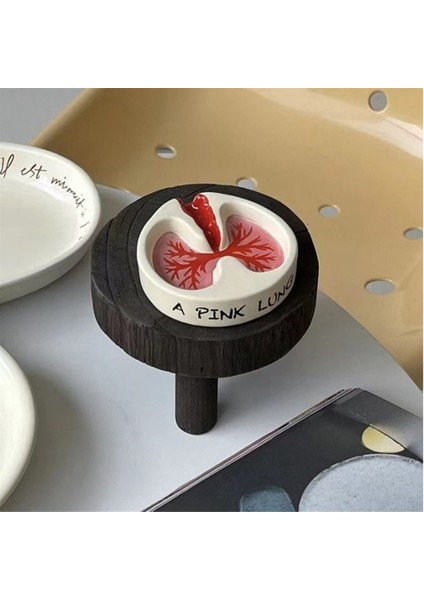 Şekli Küllük Tablası Kırmızı Komik Küllük Masaüstü Ev Dekorasyonu (Yurt Dışından) modelleri