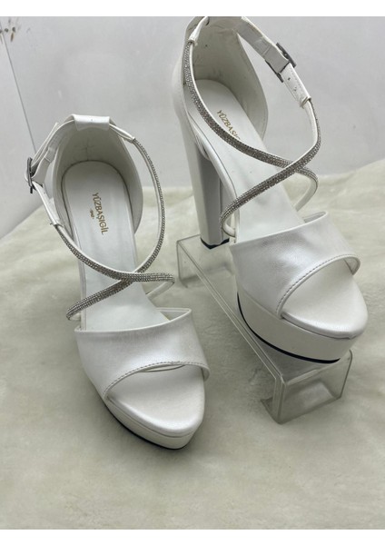 Çiğdem Sedefli Beyaz Saten Çapraz Taş Bantlı Platform Topuklu Ayakkabı - Sedefli Beyaz - 38 - ST02178-SEDEFLİ Beyaz-38 modelleri