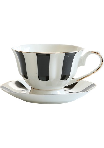 Bir Stil 1 Adet Çiçek Şekilli Kahve Fincanı Tabağı Seti Avrupa Tarzı Seramik Ikindi Çayı Seti Ince Kemik Çini Çay Bardağı Altın Çerçeveli Drinkware (Yurt Dışından) fiyatları