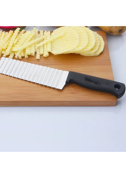 Siyah Stil Yeni Paslanmaz Çelik Patates Cipsi Dilimleme Hamur Sebze Meyve Kırışık Dalgalı Dilimleme Bıçağı Patates Kesici Doğrayıcı Fransız Kızartma Makinesi (Yurt Dışından) fırsatları