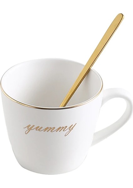 Bej Tarzı Avrupa Lüks Seramik Ofis Kahve Fincanı ve Tabağı Seti Süt Çay Kupaları Doğum Günü Çiftler Hediyeler Kaşık ile Arkadaşlar Fincan Hediye Kutusu (Yurt Dışından)