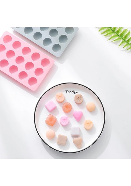 Mavi Kalp Stili Petek Buz Küpü Tepsisi 15 Küp Silikon Çilek Mickey Şekli Ice Cube Maker Kalıp Parti Viski Içeceği Için Kapaklı (Yurt Dışından) fırsatları