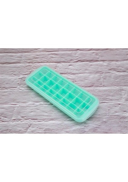 24 Yeşil Stil Dondurucu Için Kapaklı Silikon Buz Küpü Tepsisi Silika Buz Küpleri Maker Kalıp Kokteyl Içecek Için Kapaklı (Yurt Dışından)