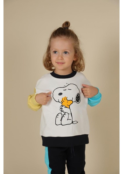 02-05 Yaş Erkek Çocuk Ekru Renk Snoopy Lisanslı İkili Takım
