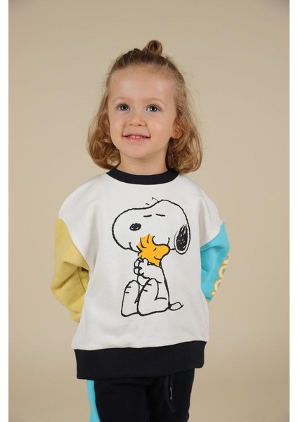 02-05 Yaş Erkek Çocuk Ekru Renk Snoopy Lisanslı İkili Takım