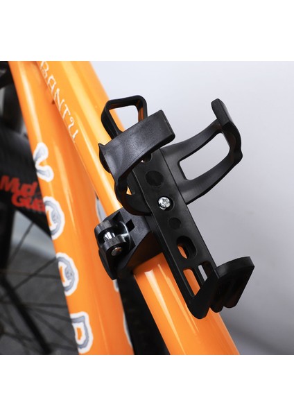 Beyaz Stil Sıcak! Bisiklet Şişe Tutucu Plastik Bisiklet Su Şişe Rafı Kafesler Bisiklet Su Bardağı Tutucular Dağ Yolu Bisiklet Içecekleri Kafes Rafı (Yurt Dışından) fiyatları