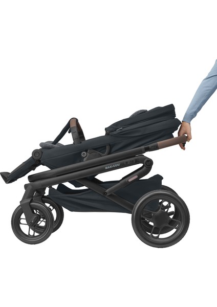 Maxi Cosi Lila Xp+ Ekstra Portbebeli Seyahat Sistem Olabilen Doğumdan Itibaren Kullanılabilen Bebek Arabası Essential Graphite