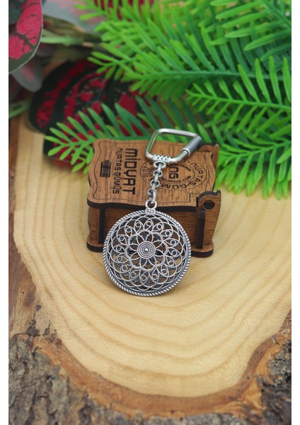 Çiçek Desenli 925 Ayar Gümüş Anahtarlık 201022682