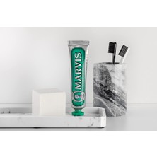 Marvis Classic Strong Mint 85 ml Diş Macunu