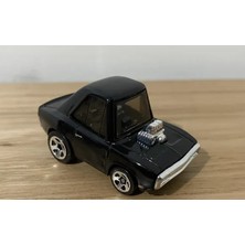 Hot Wheels 70 Dodge Charger Tooned 2/5 153/250 Model Araba