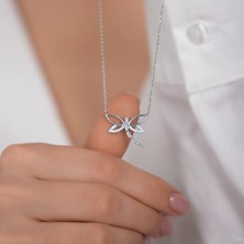 Hom Silver Jewelry 925 Ayar Gümüş Zirkon Taş Işlemeli Kelebek Figürlü Kadın Kolye HSJ0003
