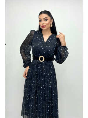 Giyimmasalı Şifon Kumaş Kruvaze Yaka Puantiye Detaylı Elbise - Siyah