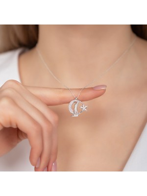 Hom Silver Jewelry 925 Ayar Gümüş Zirkon Taş Işlemeli Atatürk Motifli Ay Yıldız Kadın Kolye HSJ0005