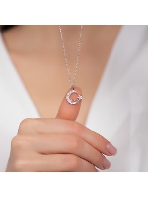 Hom Silver Jewelry 925 Ayar Gümüş Zirkon Taş Işlemeli Ay Yıldızlı Sonsuzluk Kadın Kolye HSJ0004