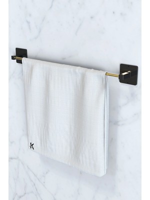 Karteya Yapışkanlı Uzun Havluluk Pratik ve Şık Banyo Mutfak Havluluk