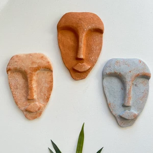 Mes Reves Design El Yapımı Taş Heykel Soyut Yüz Maske 3'Li Set, Modern Beton,Eskitme Taş Görünümlü Duvar Dekor