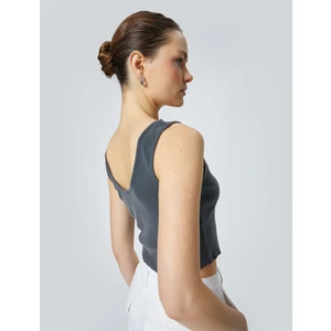 Crop Atlet Pencere Detaylı Askılı Fitilli