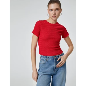 Dokulu Crop Tişört Kısa Kollu Bisiklet Yaka Slim Fit