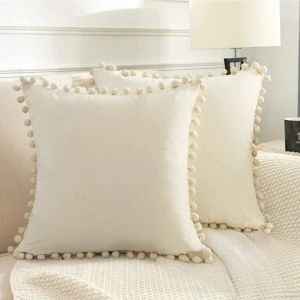 Enc Home Turuncu Ponponlu Desensiz Polyester Kırlent Kılıfı 45x45 cm – Dekoratif ve Şık Ev Aksesuarı