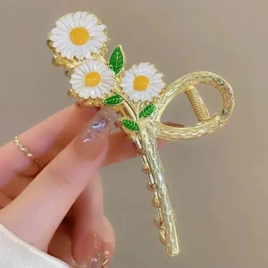 Papatya Büyük Boy Gold Metal Mandal Toka Trend Zarif Kadın Aksesuarı