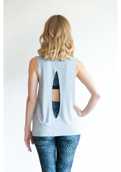 Sırt Detaylı Leaf T-Shirt Gri