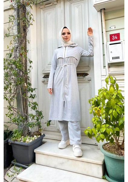 Kapşonlu Fermuarlı Belden Beyaz Bağcıklı Sade Basic Ikili Spor Takımı - 36598 - Gri