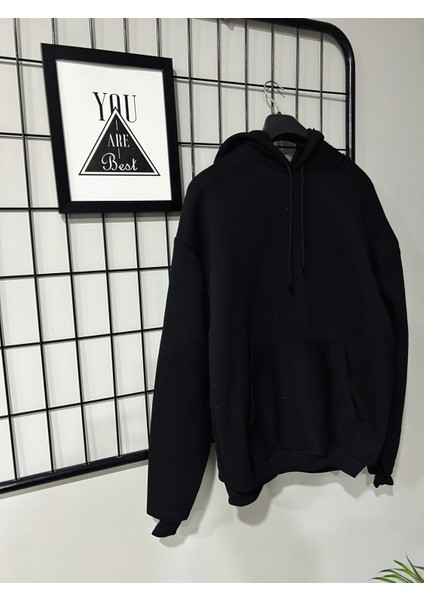 Baskısız Siyah Kapüşonlu Sweatshirt