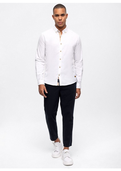 Slim Fit Düğmeli Yaka Düz Beyaz Erkek Gömlek B33W20051